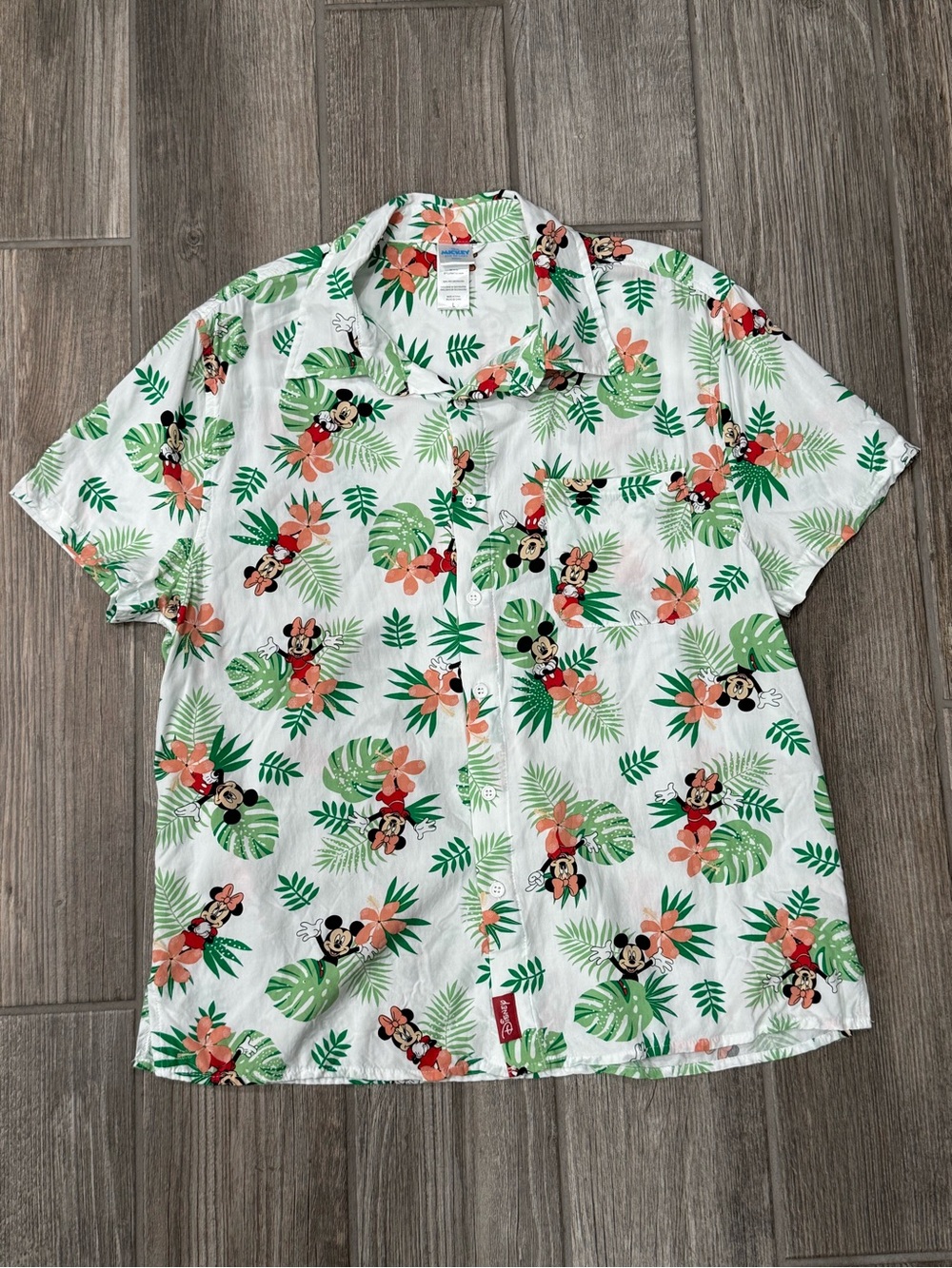 Mickey And Friends Size Adult Large Hawaiian Short Sleeve Shirt Mickey Minnie